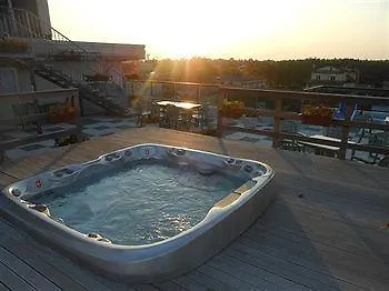 Готель Dolcevita Park & Included