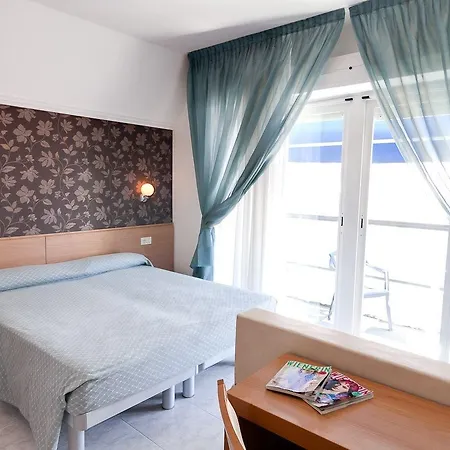 Hotel Astromare 3*