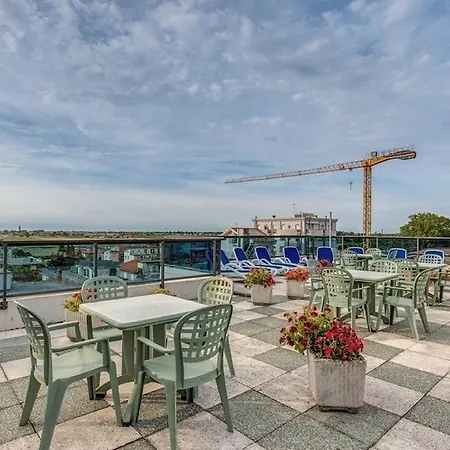 Astromare Hotel 3*